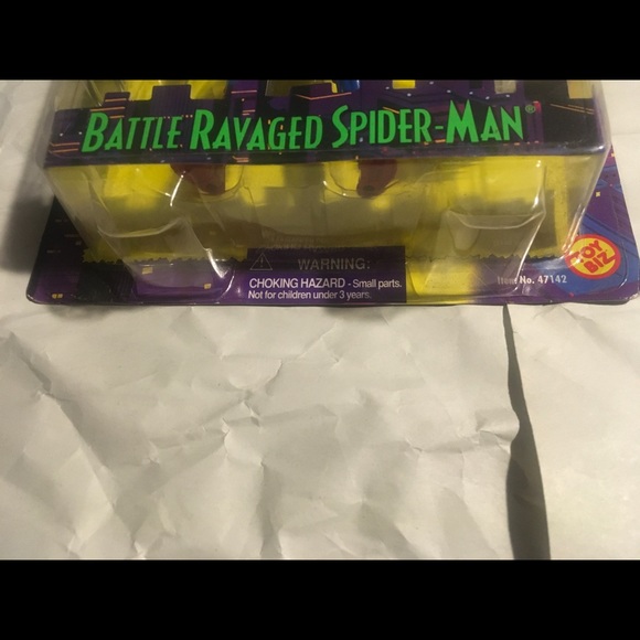 NEW Rhino & Battle Ravaged Spiderman Figures - Picture 12 of 13